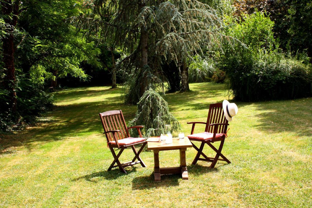 Au Plech Bed & Breakfast Mont-d'Astarac Dış mekan fotoğraf